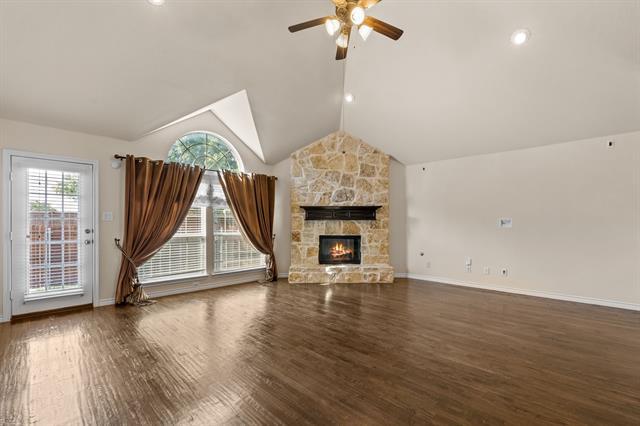 Photo - 10437 Chantry Ln