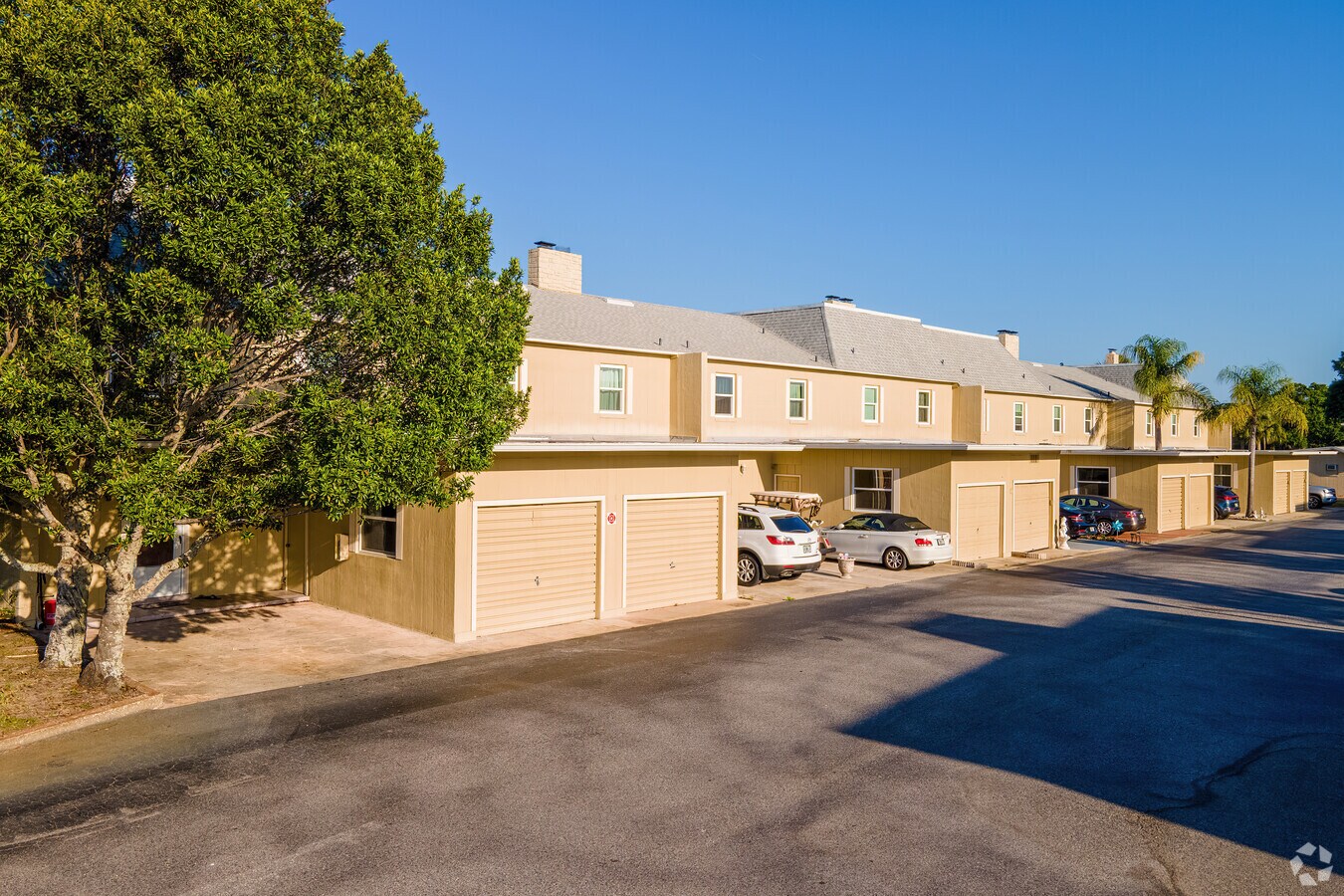 4304 London Town Rd Titusville, FL 32796 - Nottingham Manor