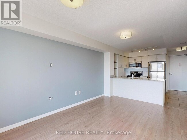 Photo - 800 Lawrence Ave W Unit 1315