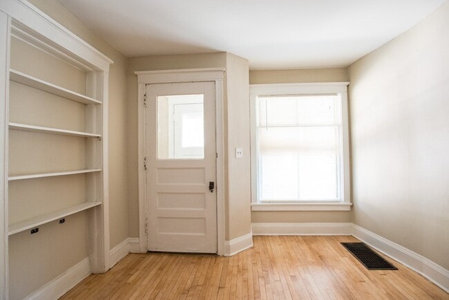 Photo - 2724-2726 N Murray Duplex Unit 2724-Lower