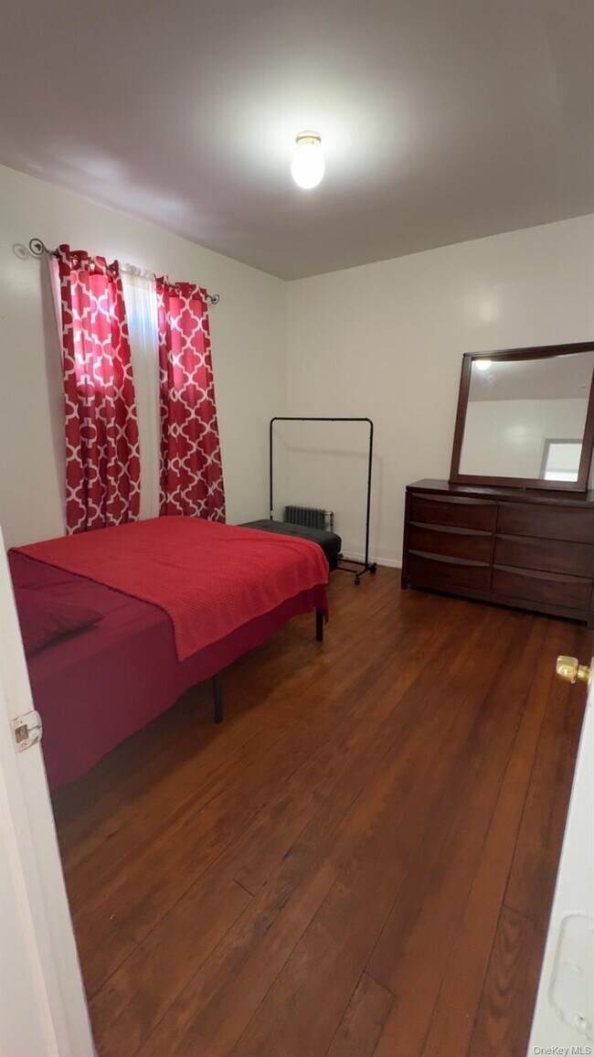 Photo - 3027 Radcliff Ave Unidad #3