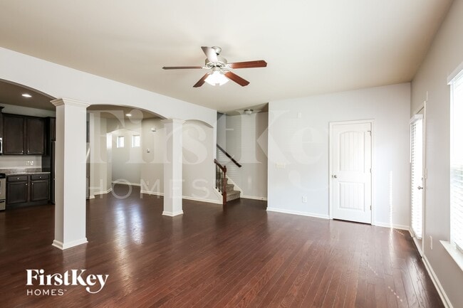 Photo - 501 Mill Ridge Rd