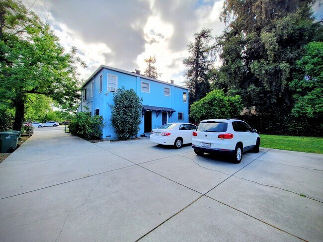 1507 Lincoln Ave
