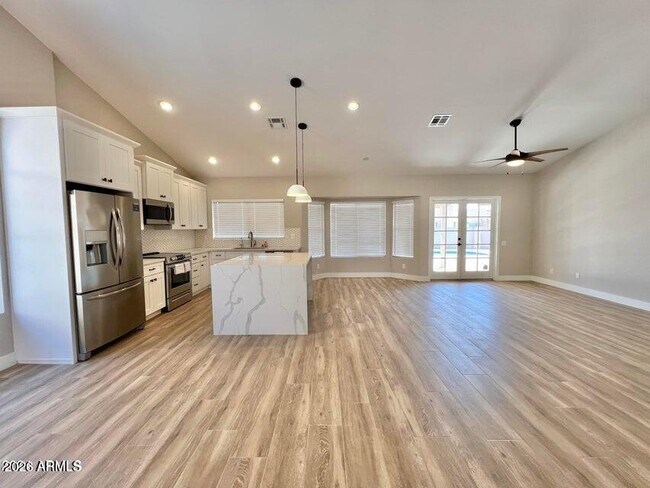 Photo - 10889 E Kalil Dr