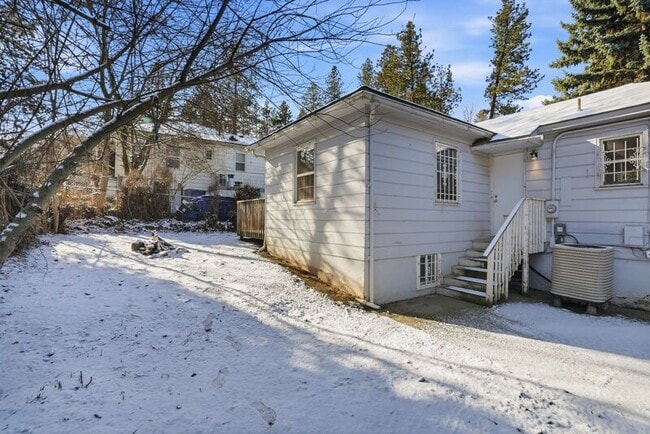 Photo - 1503 S SE Blvd