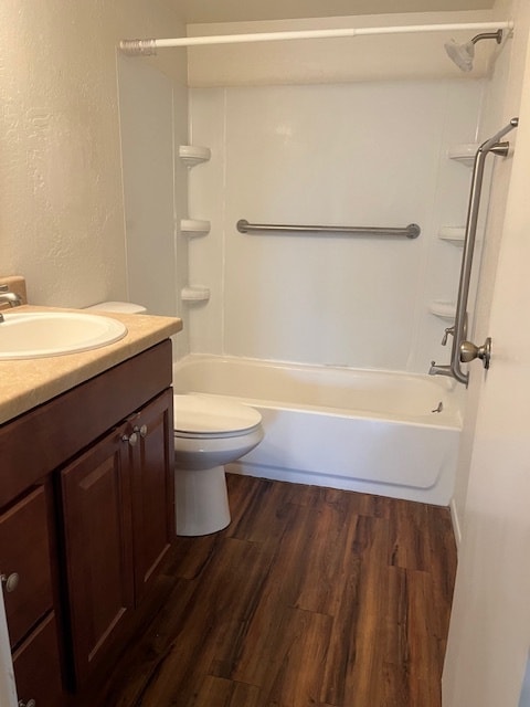 bathtub/shower with plenty of shelves - 7542 E Carefree Dr Unit 1