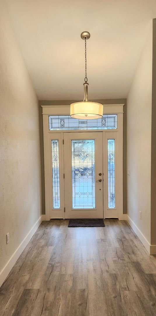 Photo - Beautifully updated 3-bedroom, 2.5-bath home in a picturesque country setting