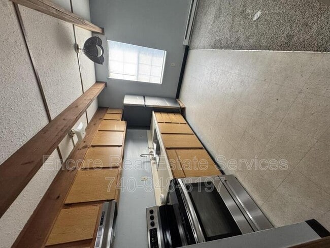 Photo - 573 Brookside Ct