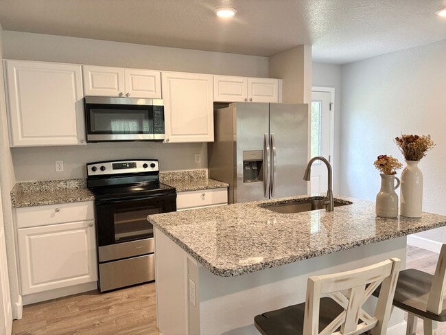 Photo - 9850 NE 69th Pl