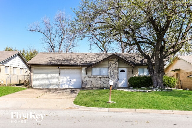 Photo - 2907 E Mitchell St