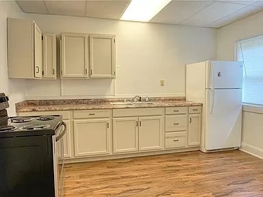 Photo - 509 Elm St Unidad 2