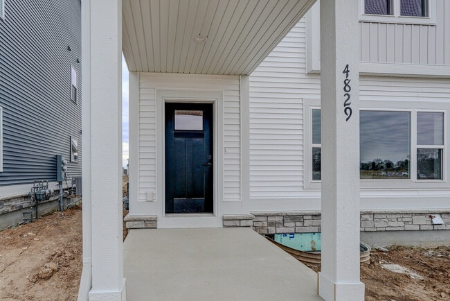 Photo - 4827 Brassica Rd