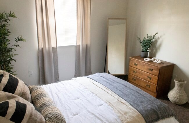 Photo - The Brenchley Apartments