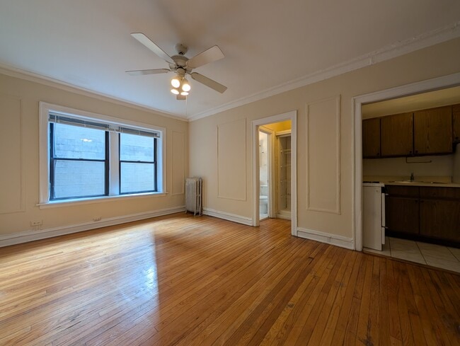 Photo - 1160 N Dearborn St Unit 216
