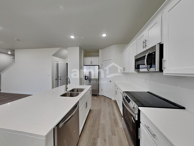 Photo - 1256 W Mahogany St