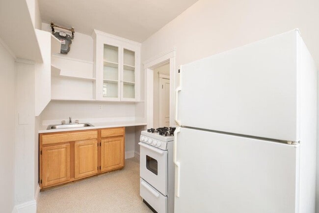 Photo - 30 Worthington St