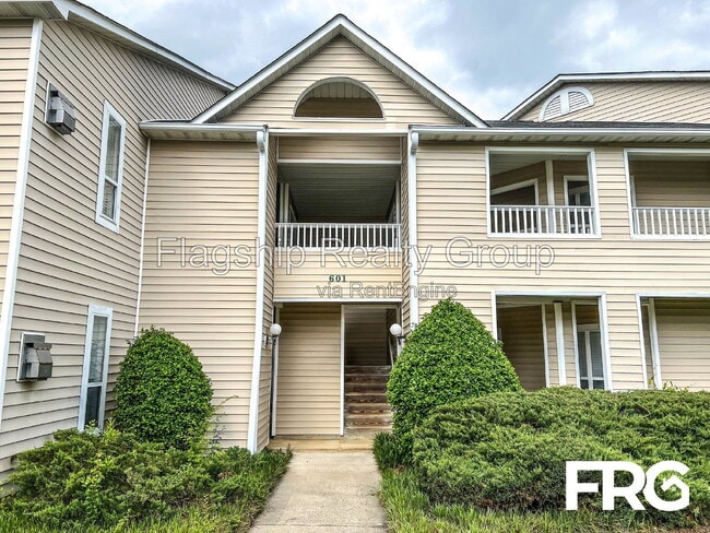 Building Photo - 601 Spring Forest Rd Unit Apartment B