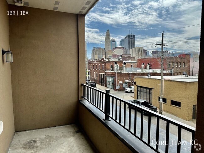 Building Photo - 504 Grand Blvd Unit 504 Rental