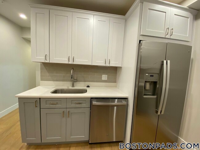 Photo - 230 Tremont St Unit 2