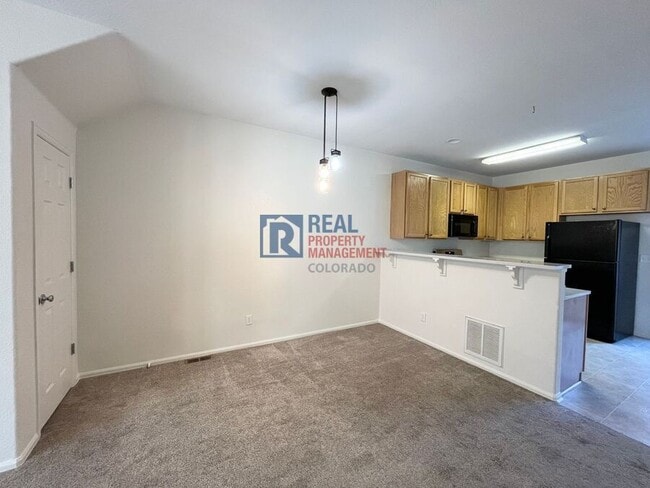 Photo - 15612 E 96th Way Unidad 33B