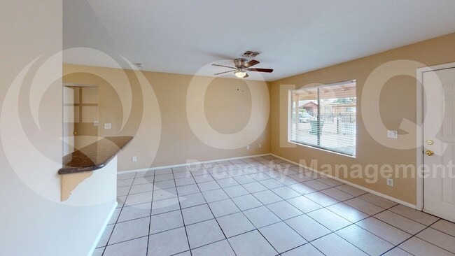 Photo - 4318 E St Anne Ave