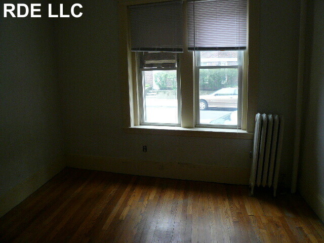 Photo - 158 Kelton St Unit 1