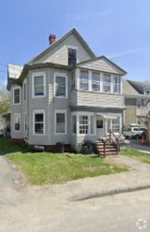 Building Photo - 3 Pleasant Pl Unit #2 Rental