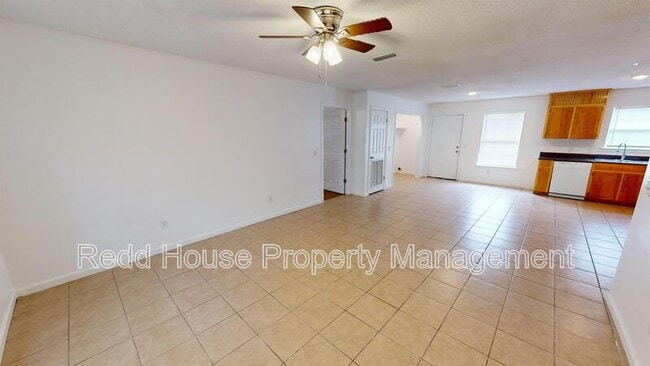 Photo - 213 Damascus Rd