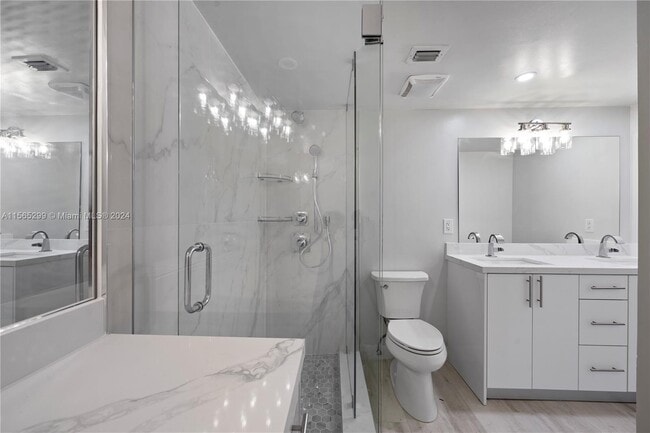 Photo - 5001 Collins Ave Unit 12a