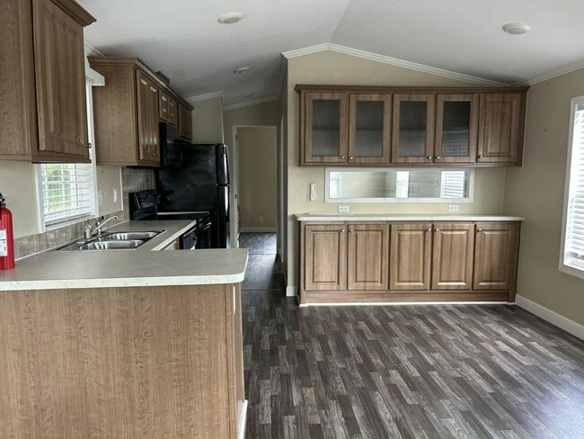 Photo - 6941 MacDonald Ct