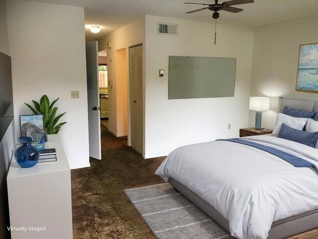 Photo - 2649 Surrey Ct