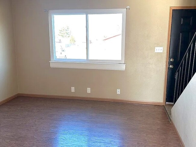 Photo - 309 Biggs Dr Unit 4