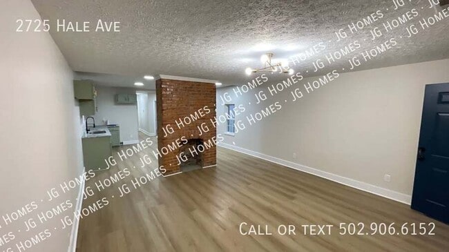 Photo - 2725 Hale Ave