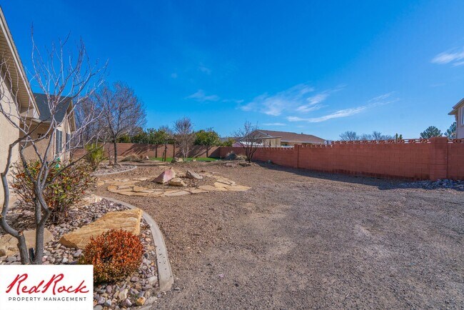 Photo - Spacious 3 Bedroom Single-Level Home in Bl...