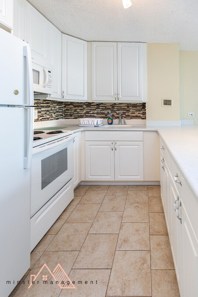 Photo - 1050 Kinau St