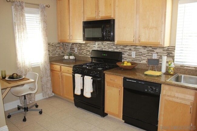 Photo - 6101 Adelaide Ave Unit 102