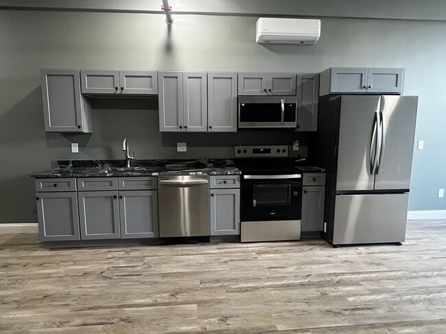 Building Photo - 70 Webster St Unit 108
