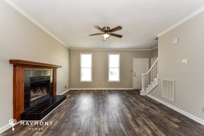 243 Wallace Cir