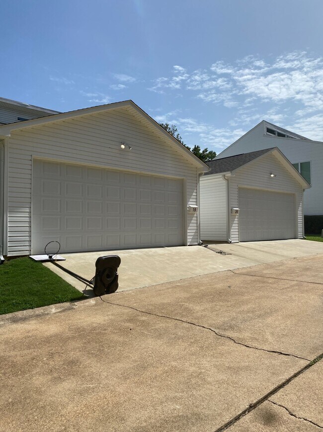 1420 Accomac Pl Unidad 23