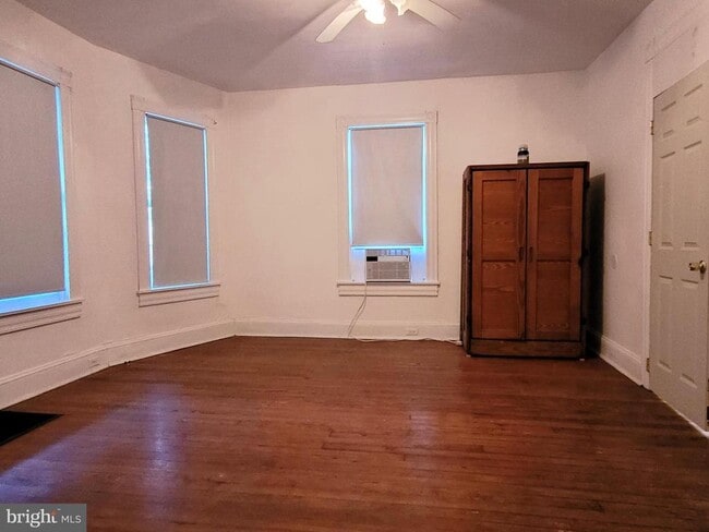 Photo - 222 N Bradford St Unit 1