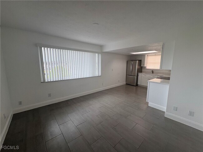 Photo - 5101 Manor Ct