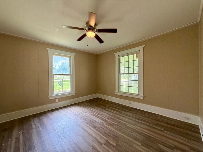 Photo - 2604 Lasker Ave