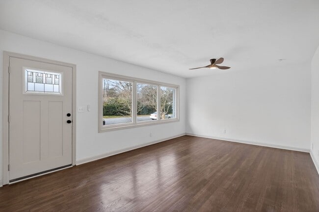 Photo - Remodeled 3BR Home Close to Little Creek Base