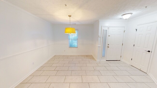 Photo - 3 Bedroom Condo in Kings Grant w/ Luxury Updates!