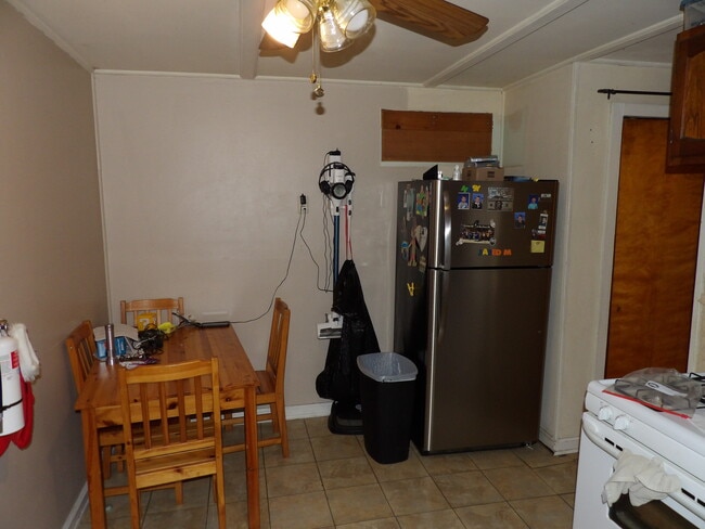 Photo - 2 Hasbrouck Ave Unit #1