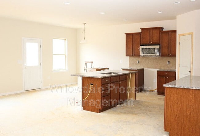 Photo - 2618 Tummel Ln