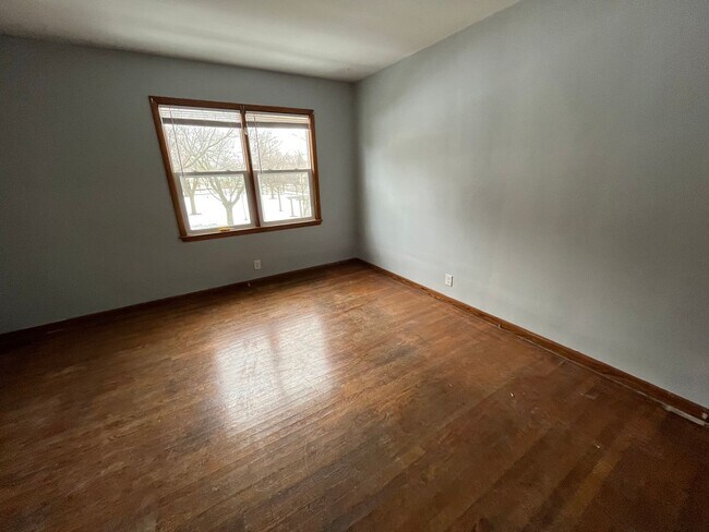 Photo - 909 College Ave. Unit 2