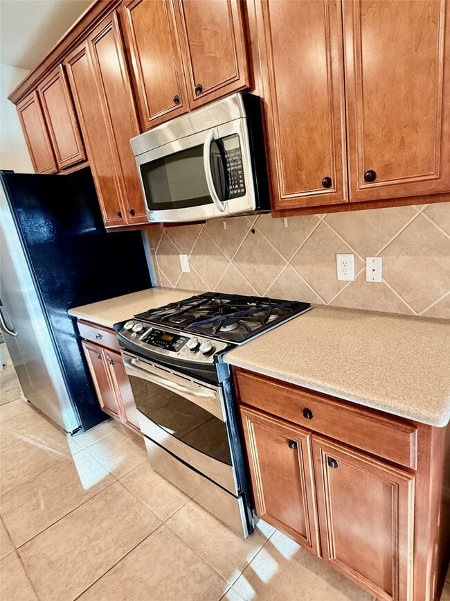 Building Photo - 13600 Breton Ridge St Unit 17A