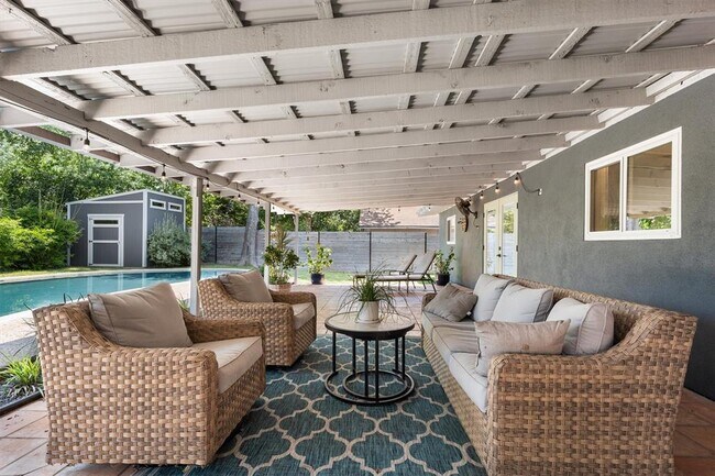 Photo - 4412 Dovemeadow Dr