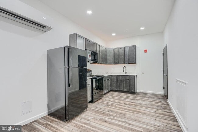 Photo - 7 S Carrollton Ave